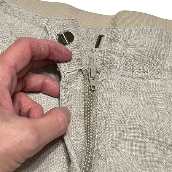 J. Jill 100% Linen Khaki Stretch Waist Shorts Size Small - Picture 4 of 11